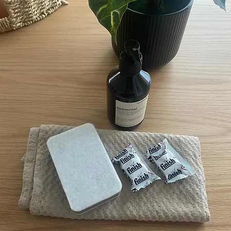 Moderne Mit Terrasse & Parkplatz; Naehe Bwzk & Amazon 公寓 科布倫茨